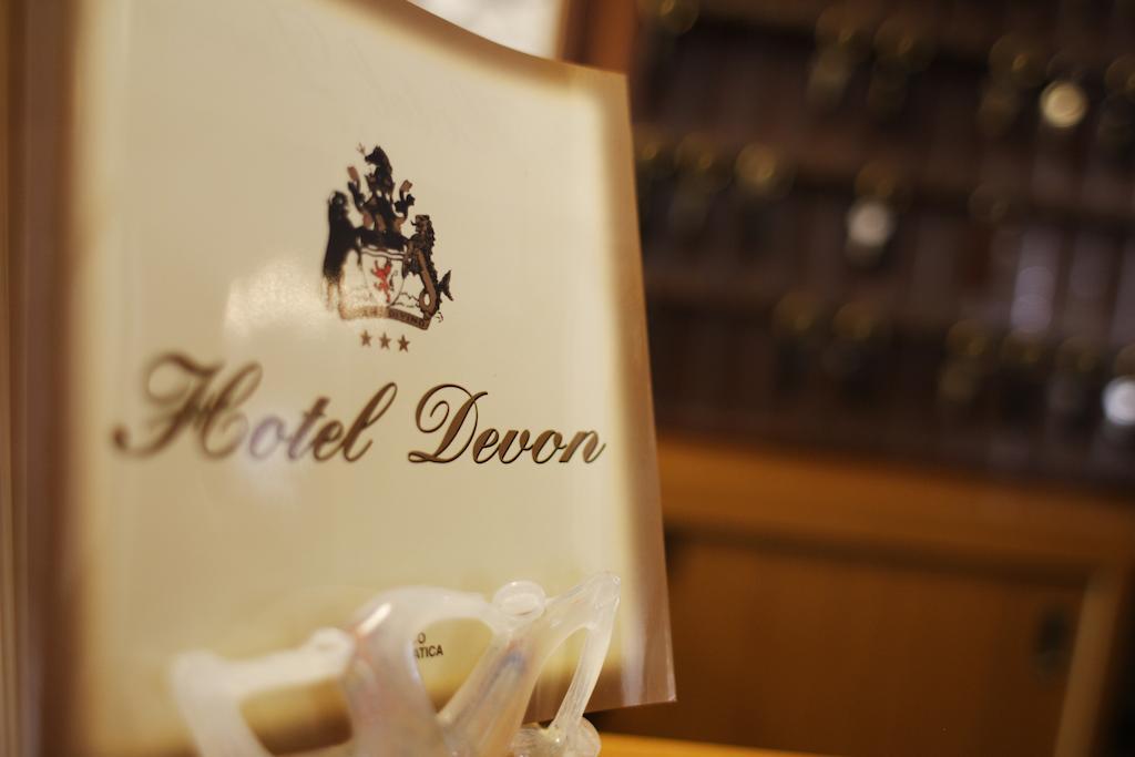 Hotel Devon Rooms & Breakfast Чезенатико Экстерьер фото